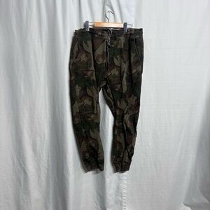 Camouflage Jogger Pants XL / TG – Streetwear Military Camo Utility Gorp